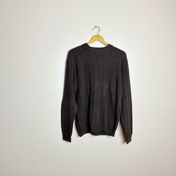 CLEARANCE! Men’s Brown Izod Cable Knit Sweater Size L EUC - Picture 1 of 5